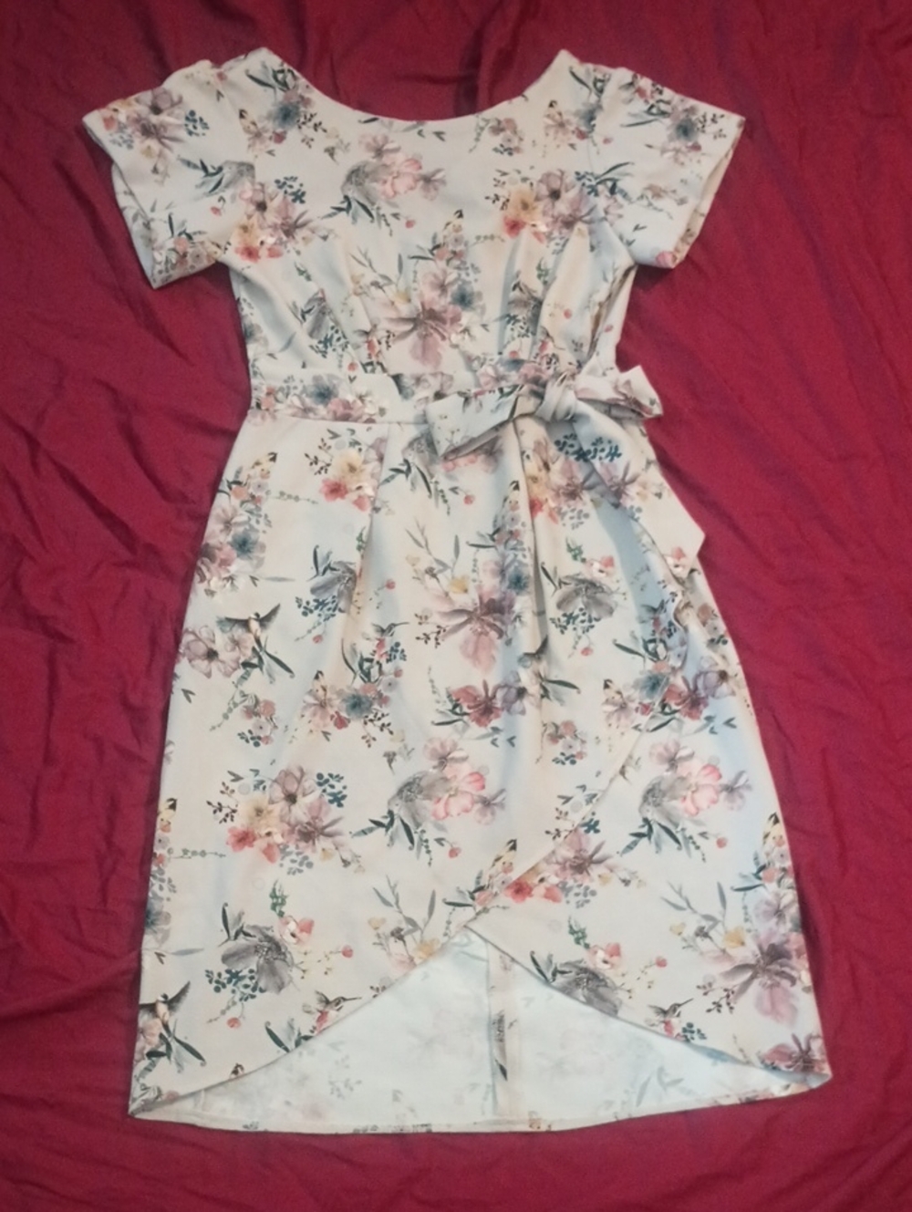 Closet London Cream Floral Tie-Waist Midi Dress Woman Size 4 Church Sunday Best